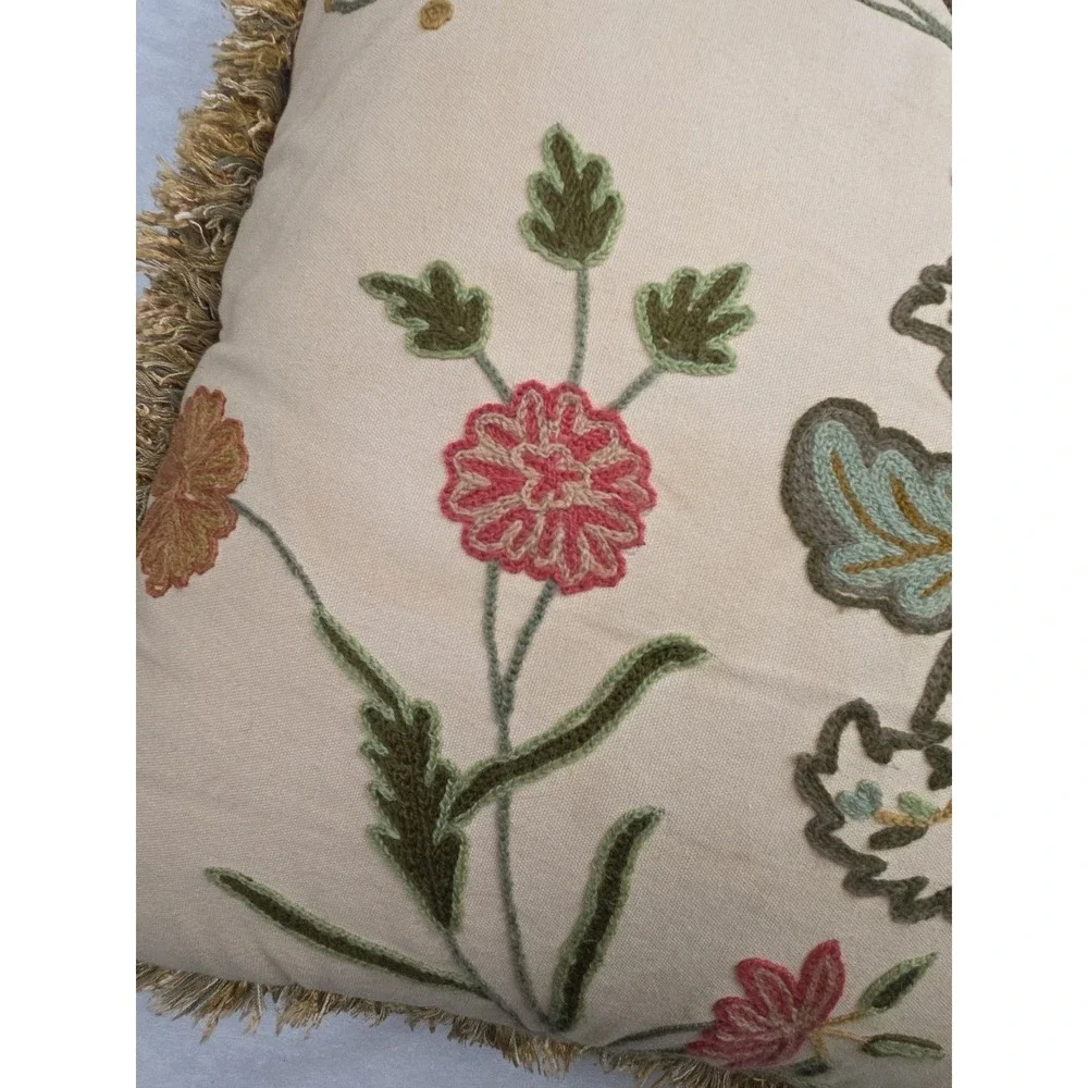 Crewel Embroidered‎ Pillow Fringe Jacobean French 20